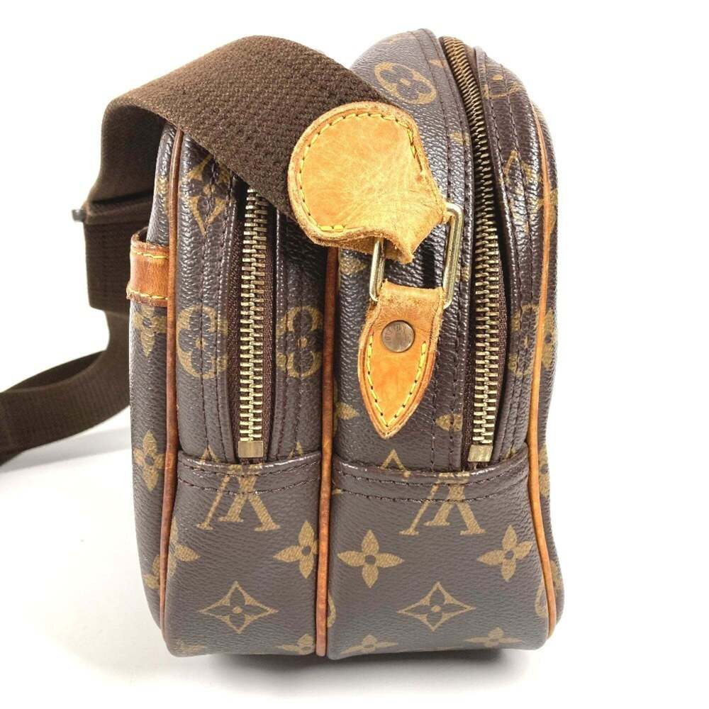 LOUIS VUITTON Brown Monogram Canvas Shoulder Bag - Picture 11 of 16